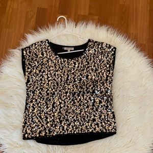 Never worn sequins all over front and back top